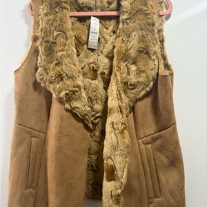 WHBM White House Black Market Tan Faux Fur Vest New XL
